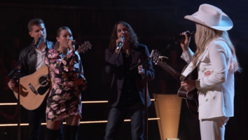 'The Voice': Girl Named Tom and Kinsey Rose's Battle Inspires Ariana Grande to Make History